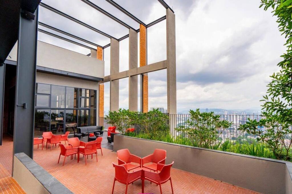 Sky Infinity Pool Modern @ Mid Valley Kl Pangsapuri *